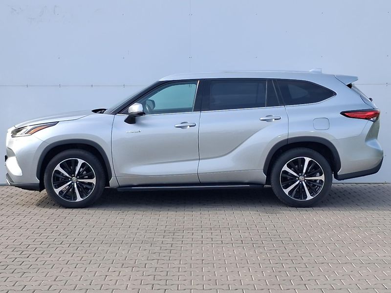Toyota Highlander 2.5 HSD e-CVT AWD Executive - fotka 3 z 29