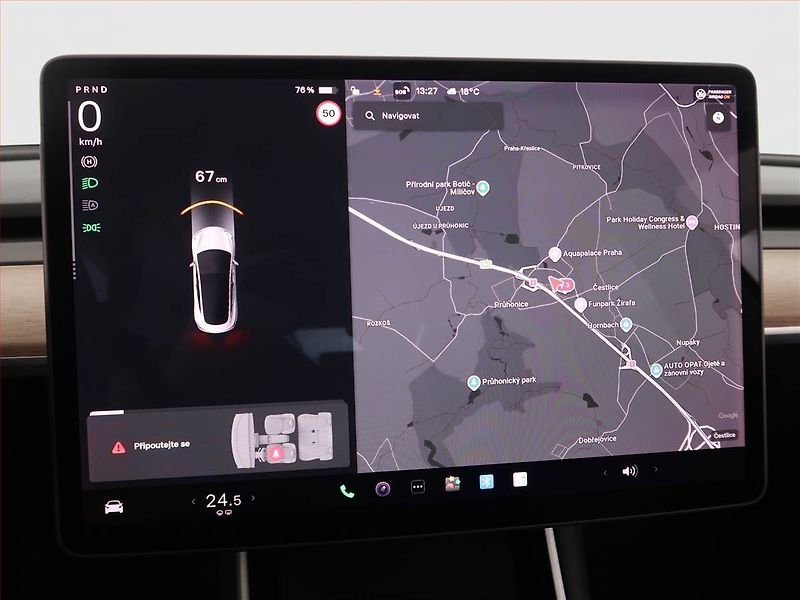 Tesla Model 3 (2020) Std Range Plus 52kWh, SoH 84% - fotka 11 z 22