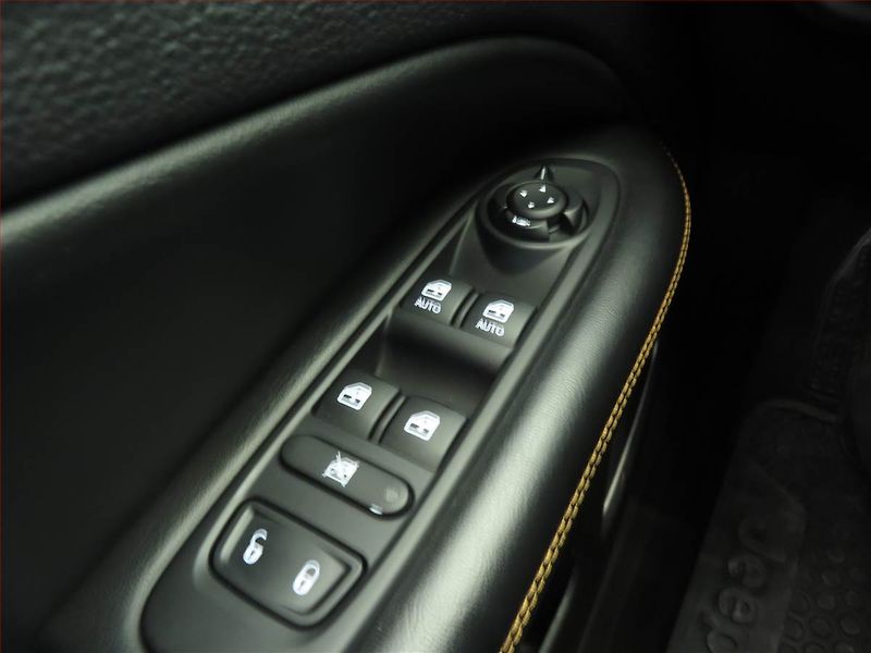Jeep Compass (2020) 2.0 MultiJet, 4X4, Automat - fotka 14 z 14