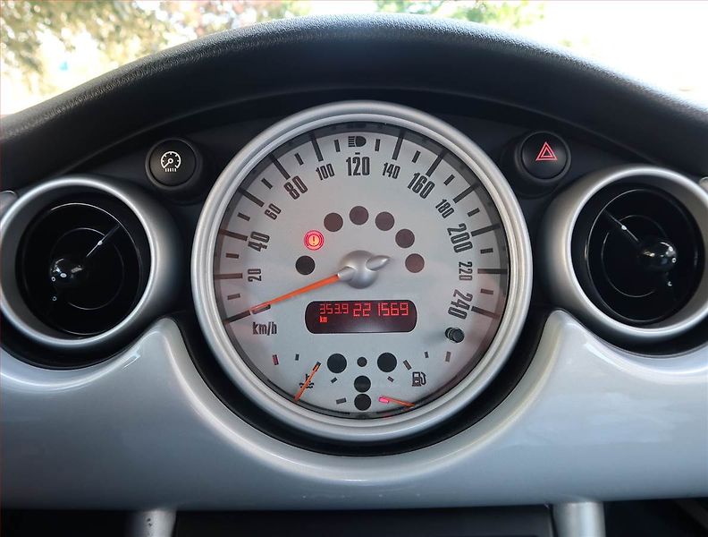 Mini Ostatní (2002) Cooper, po STK, jezdí výborně - fotka 11 z 17
