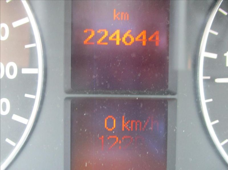 Mercedes-Benz Třídy A 2,0 160 CDI, klima, servis, - fotka 19 z 45