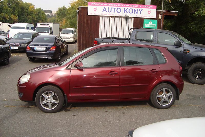 Volkswagen Polo (2006) 1.4i 16V, ČR, Servisní kniha - fotka 4 z 71