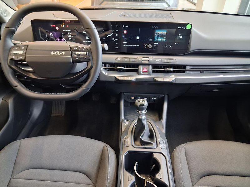 Kia K4 (2026)  1,0 T-GDi GPF EXCLUSIVE - fotka 8 z 9