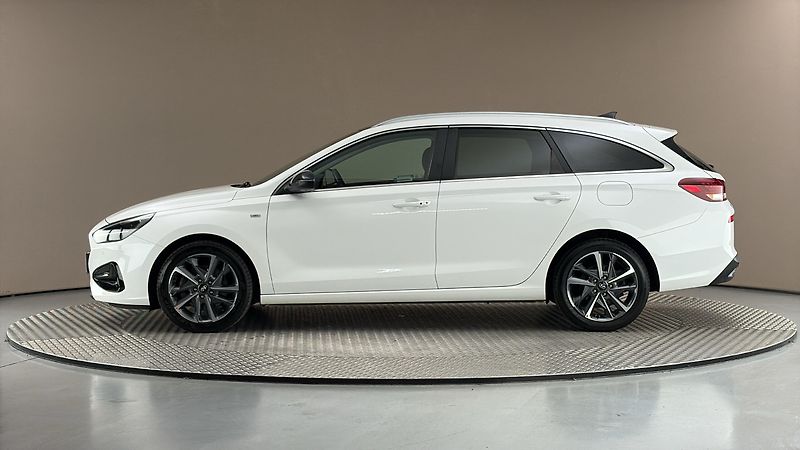 Hyundai i30 1.5 T-GDI Style Kombi - fotka 4 z 29