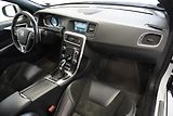 Volvo V60 2.0 T6  AWD R-DESIGN AUTOMAT - náhled 26