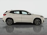 BMW X2 (2021) xDrive25e - náhled 6