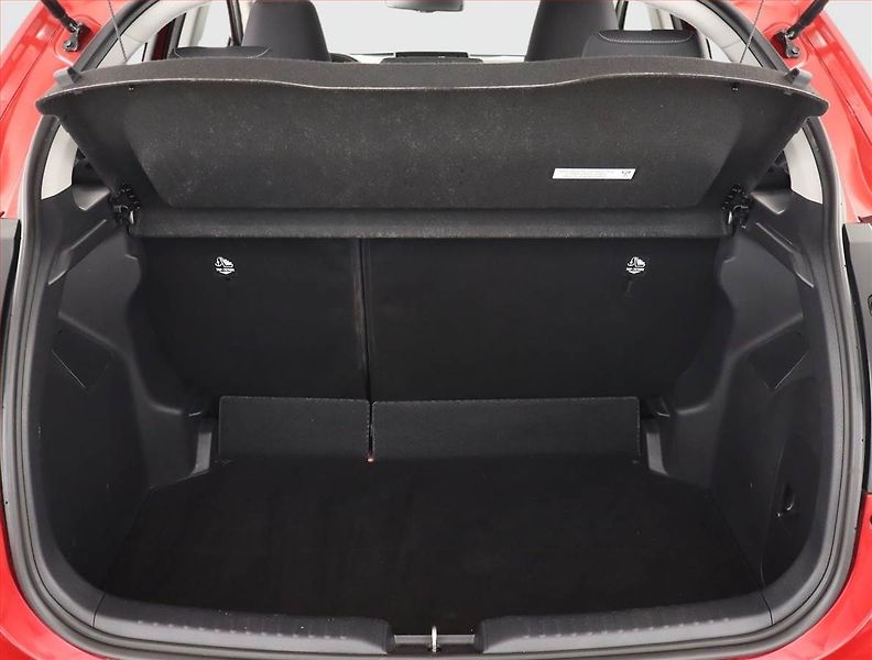 Toyota Yaris (2022) 1.5 VVT-i Hybrid, Automat, ČR - fotka 14 z 22