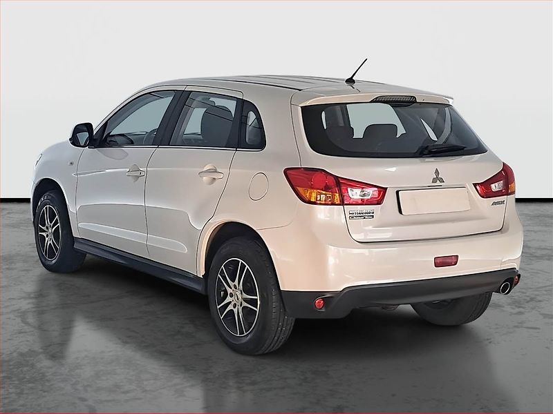 Mitsubishi ASX (2014) Invite 1.6 MIVEC, ČR,1.maj - fotka 4 z 17