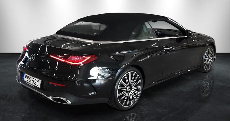 Mercedes-Benz CLE 200 AMG 360k HuD Ambient - fotka 11 z 12