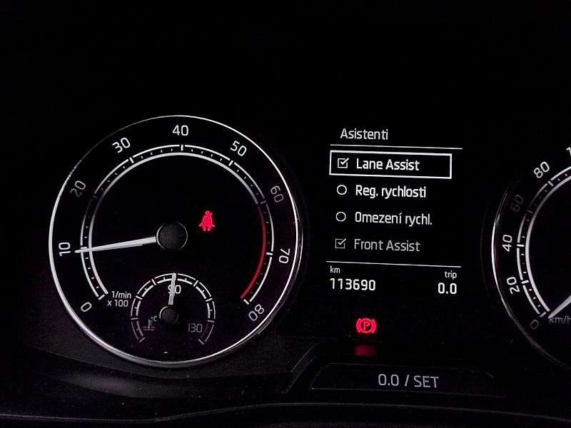 Škoda Scala (2023) Style Plus 1,0 Tsi 81 Kw - fotka 8 z 35