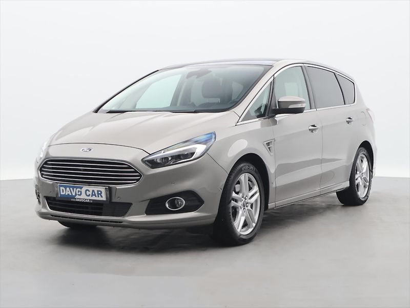 Ford S-MAX 2,0 EcoBoost 177kW Aut. DPH - fotka 3 z 39