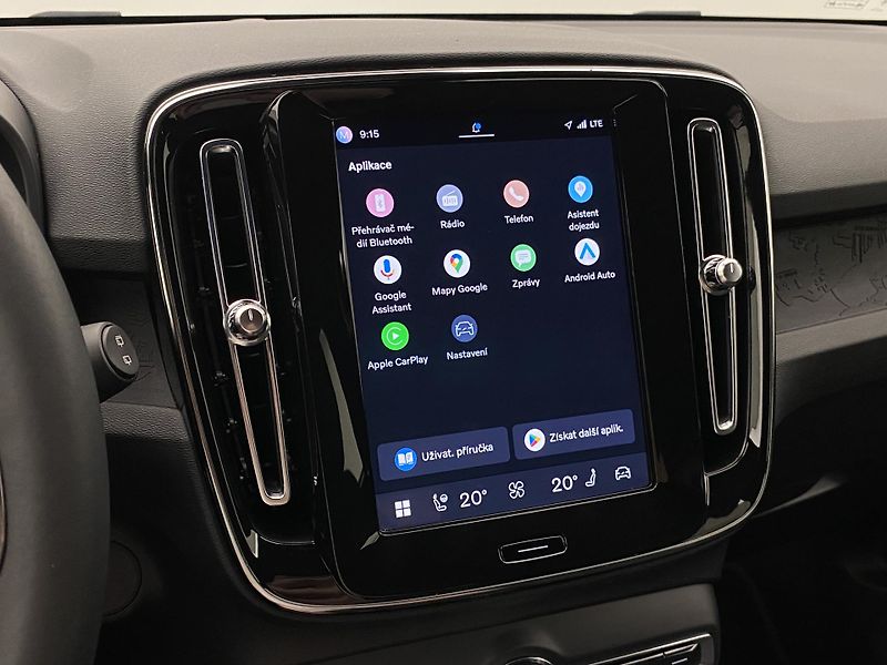 Volvo XC40 PURE ELECTRIC RECHARGE CORE  - fotka 8 z 55