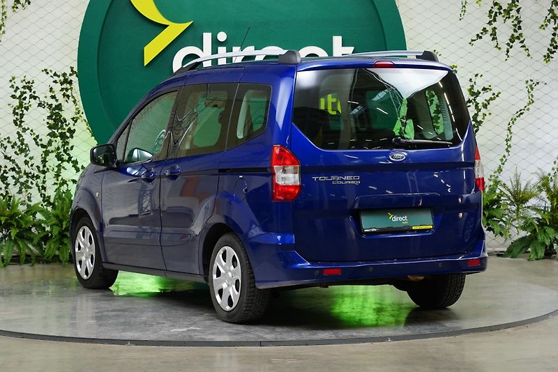 Ford Tourneo Courier - fotka 7 z 21