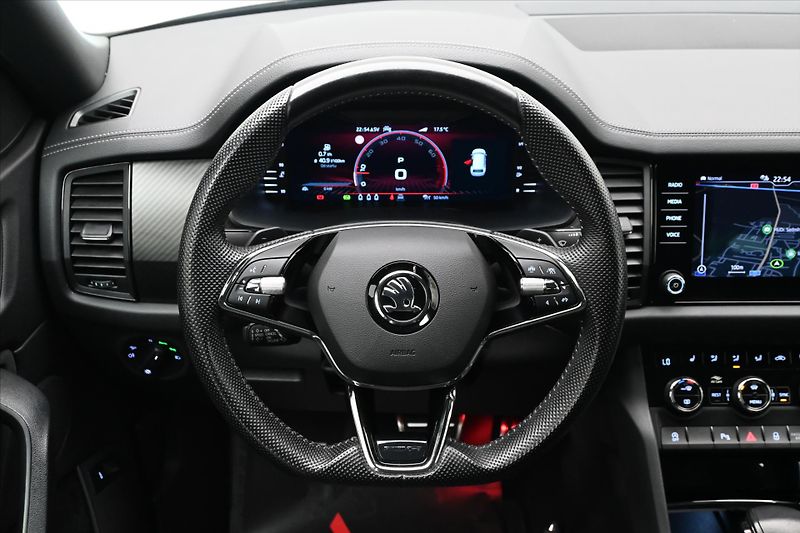 Škoda Kodiaq 1,5 TSI 110kW SportLine DSG Zá - fotka 18 z 33