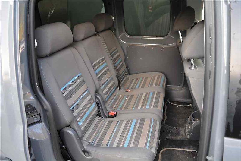 Volkswagen Caddy (2012) 2,0 TDI 4-MOTION MAXI - fotka 20 z 22