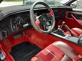 Chevrolet Camaro (1989) Z28 5,0V8 ConvertibleREZERVACE - náhled 21