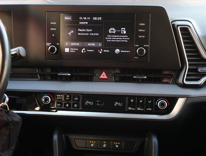 Kia Sportage (2022) 1.6 T-GDI - fotka 12 z 20