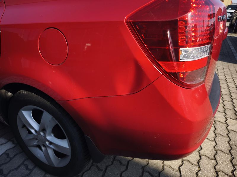 Kia Ceed 2011 ČR 1.6 CRDi 85kW  - fotka 26 z 33