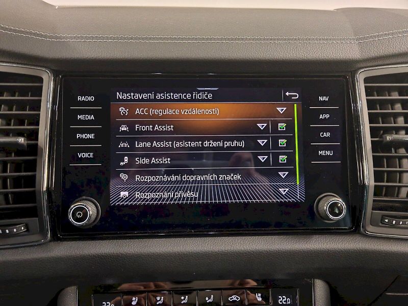 Škoda Kodiaq (2023) 2.0 TDI 147 kW DSG 4x4 L&K - fotka 11 z 30