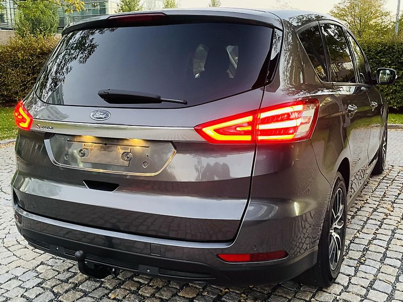 Ford S-MAX 2.0TDCi MANUÁL SERVISKA TAŽNÉ - fotka 13 z 42