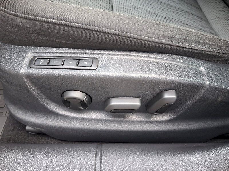 Škoda Octavia (2017) Combi Style Plus 1,4TSi 110kW - fotka 33 z 35