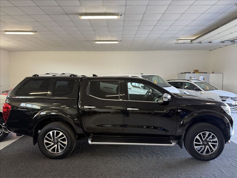 Nissan Navara 2,3 dCi Hardtop,manuál,Top sta - fotka 4 z 30