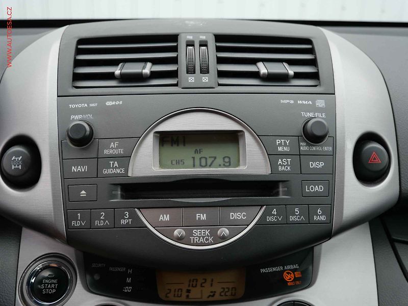 Toyota RAV4 (2008) 2.2 D-CAT 4x4, STK8/28 - fotka 17 z 17