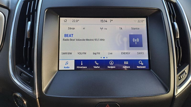 Ford S-MAX 2.0 EcoBlue Titanium REZERVACE - fotka 27 z 30