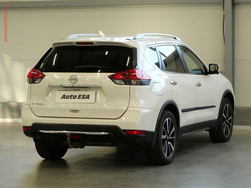 Nissan X-Trail (2018) 2.0dCi 4x4, ČR, AT, TZ - fotka 4 z 22
