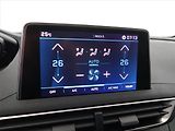 Peugeot 3008 (2019) Allure Pack 1.6 PureTech - náhled 16