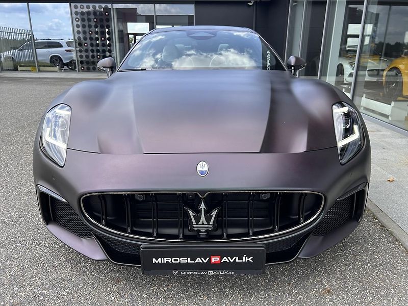 Maserati GranTurismo Trofeo PrimaSerie - 1/75 Anniv - fotka 2 z 32