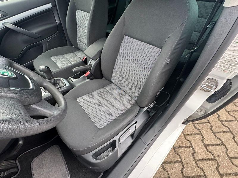 Škoda Octavia (2011) 1,2 TSI 77 KW 2. MAJ STK SK - fotka 21 z 50