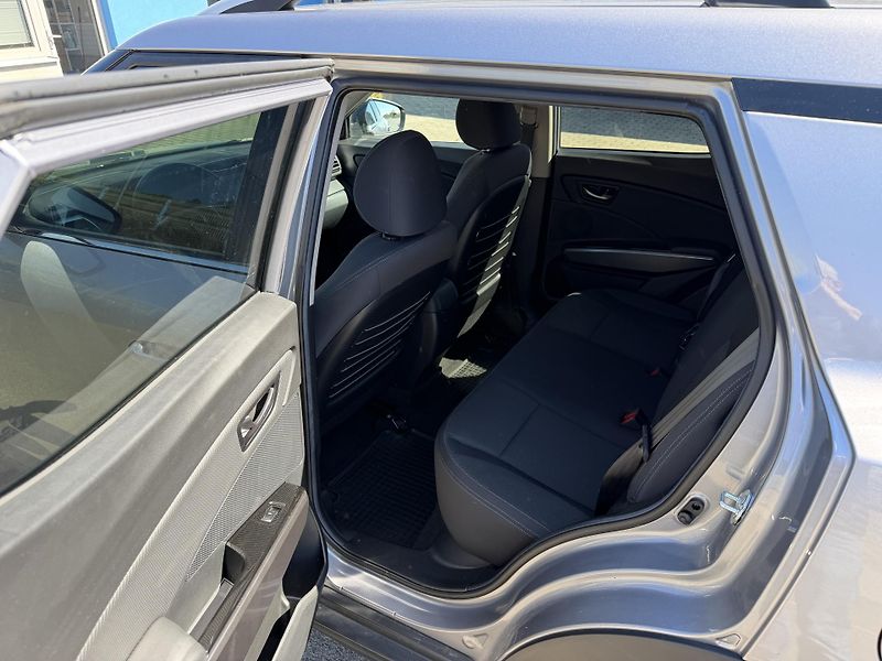 SsangYong Tivoli GRAND 1,5TGDi 120kW  - fotka 19 z 21