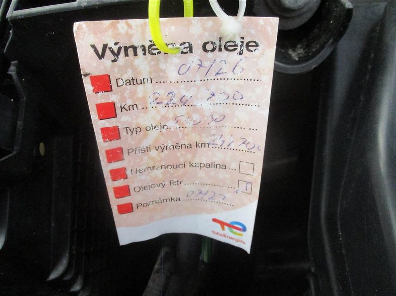 Dacia Duster 1,6 i 16v, klima,serv.historie - fotka 28 z 46