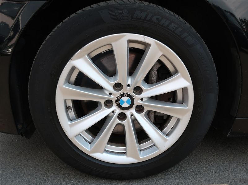 BMW Řada 5 2,0 525d,xDrive,Navi,tažné,DPH - fotka 26 z 27