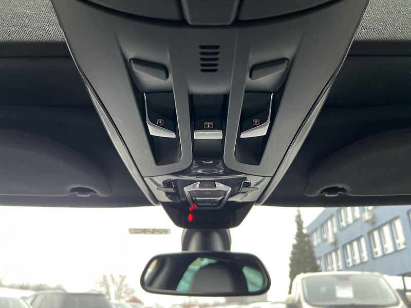 Citroën DS5 2.0HDi AUTOMAT NAVI KAMERA - fotka 20 z 43