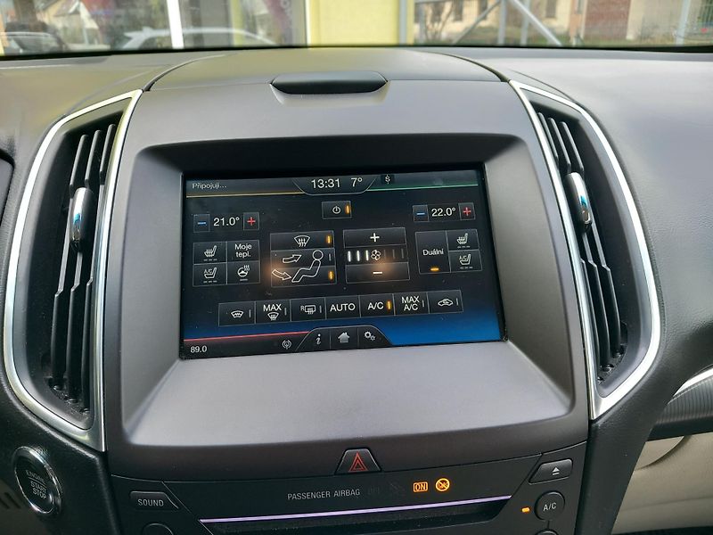 Ford Edge (2017) 2,0TDCi ČR MAX.VÝBAVA WEBASTO - fotka 31 z 48