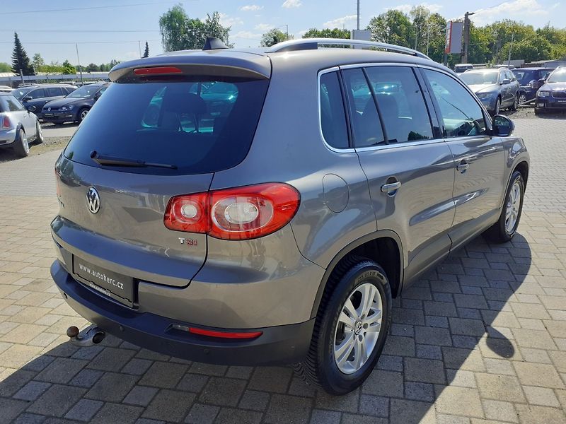 Volkswagen Tiguan (2009) 1.4 TSi 4x4 - fotka 4 z 22