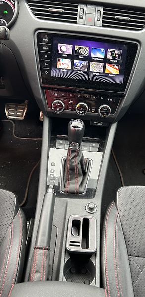 Škoda Octavia (2018) Octavia RS245 DSG - fotka 13 z 17