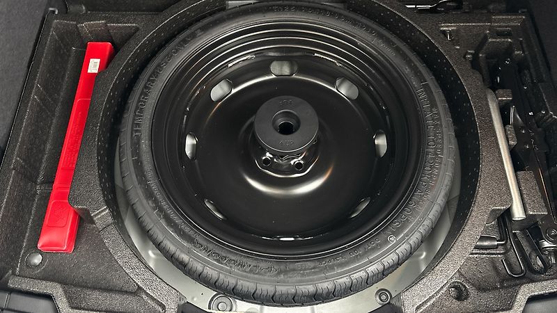 Škoda Karoq 2.0 TDI DSG 4x4 Style - fotka 20 z 28