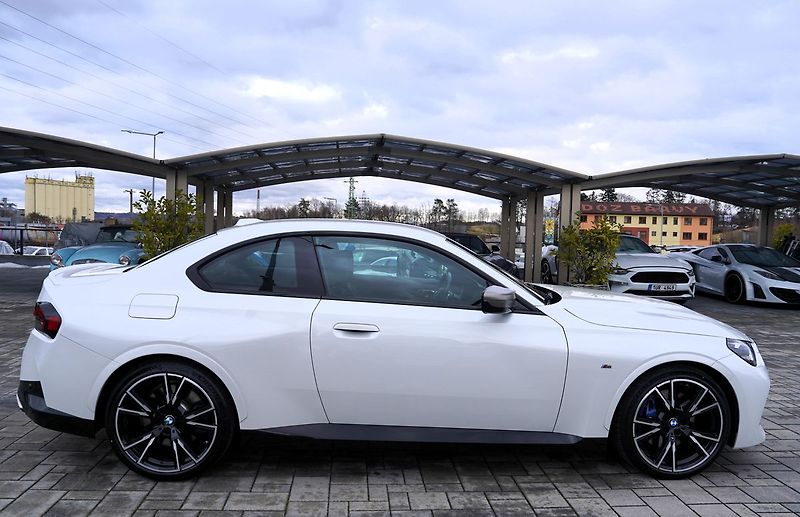 BMW Řada 2 M240i xDrive 3.0i/AT/380 PS - fotka 7 z 46