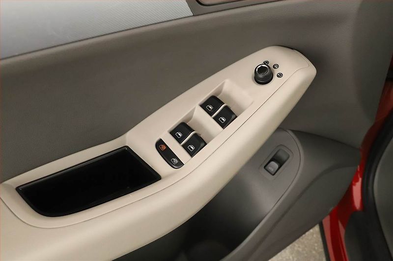 Audi Q5 (2011) 2.0 TDI, 4X4, Automat - fotka 9 z 19