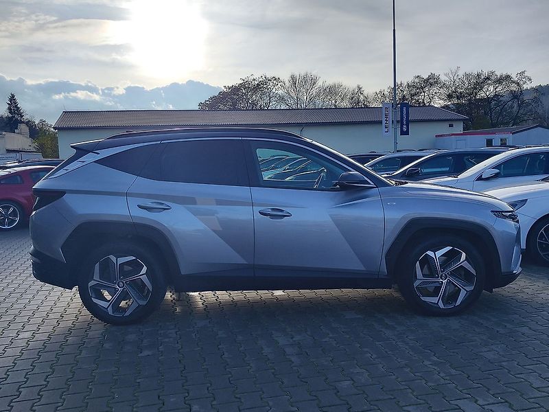 Hyundai Tucson 1.6T-GDI/132kW STL PRM DCT 4x4 - fotka 4 z 42