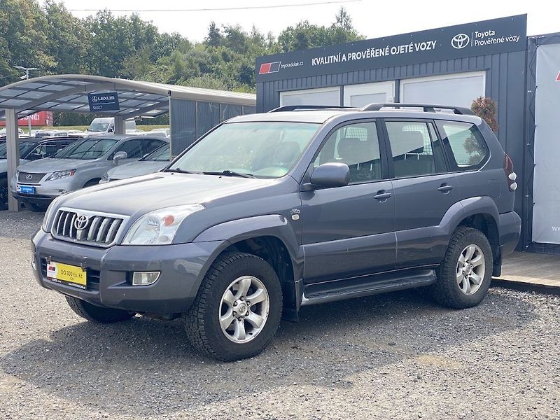 Toyota Land Cruiser 3.0D, ČR, 4x4, automat - fotka 4 z 16