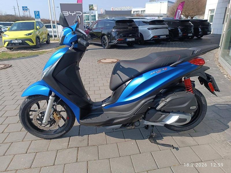 Piaggio Medley 125 (2024) S Blu Zaffiro - fotka 4 z 7