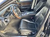 Jaguar XJ (2010) 3.0V6D Alu kola, rezervace - náhled 21