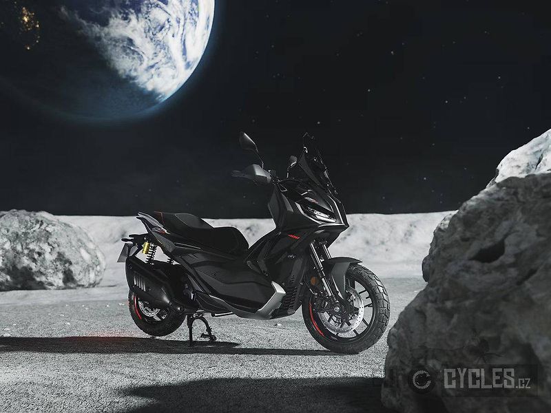 Aprilia (2026) SR GT 400 - fotka 19 z 21