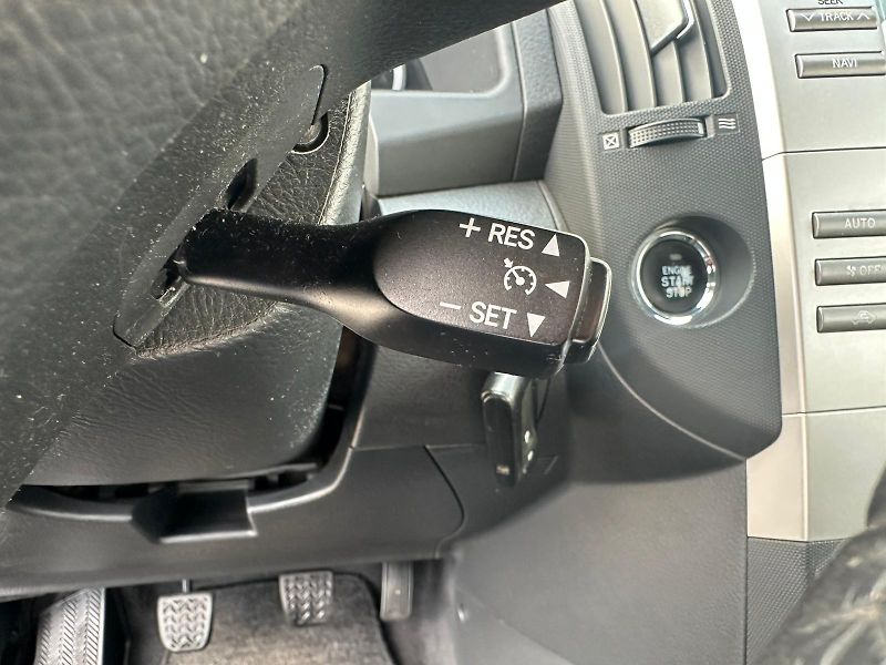 Toyota Corolla Verso (2006) 1.6VVT-i, 81KW - fotka 16 z 21