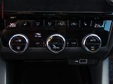 Škoda Octavia (2018) 2.0 TDi, ČR, Style, STK2/28 - náhled 15