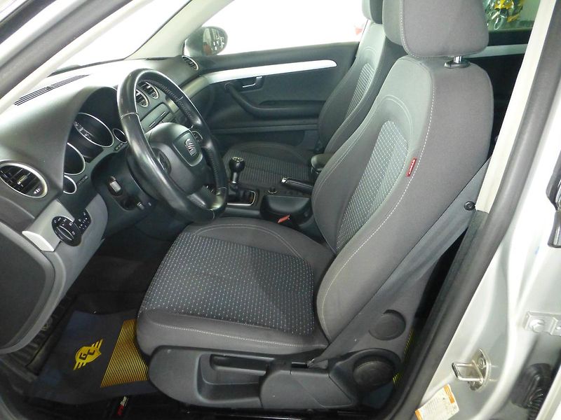 Seat Exeo (2012) 2,0TDI-105KW*ALU*DIGI***PARK.S - fotka 9 z 24